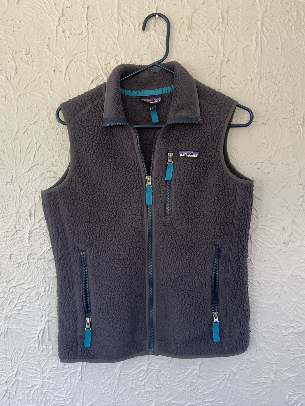 Patagonia Retro Pile Fleece Gray Vest Size Small